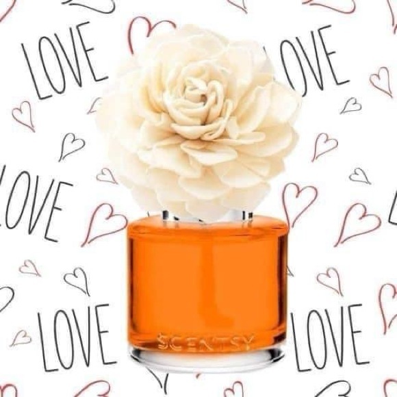 Brand New Simply the Zest Fragrance Flower - Picture 1 of 3